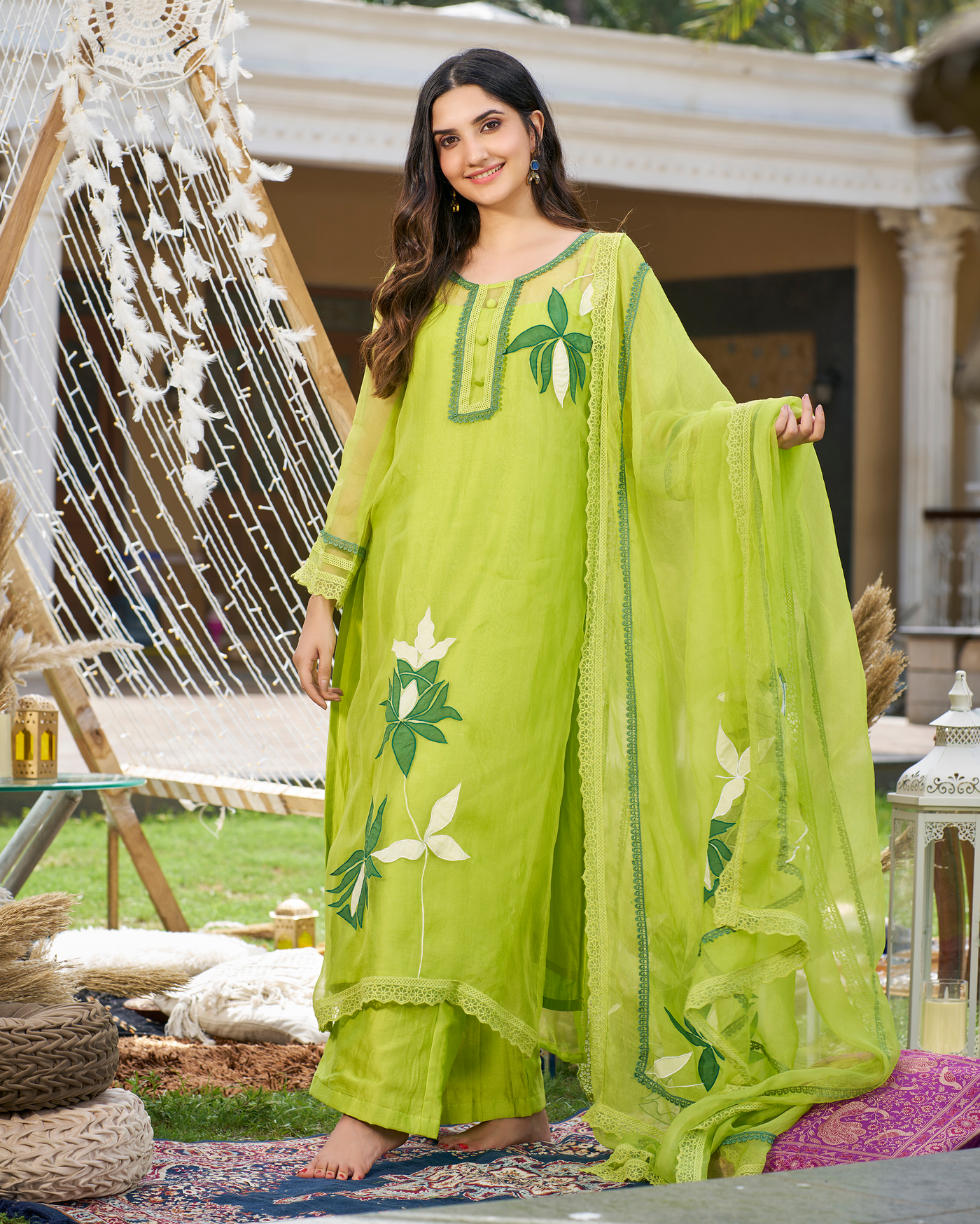 Daai Neon Green Applique Organza Kurta Set