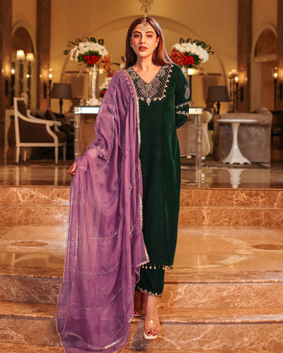 Alaric Green Embroidered Velvet Suit Set