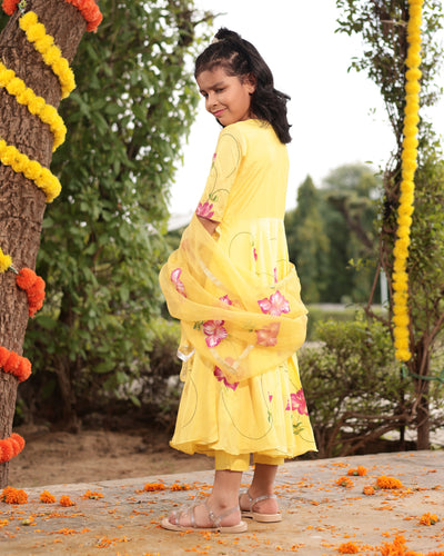 Buttercup Yellow Muslin Silk Handpainted Suit Set