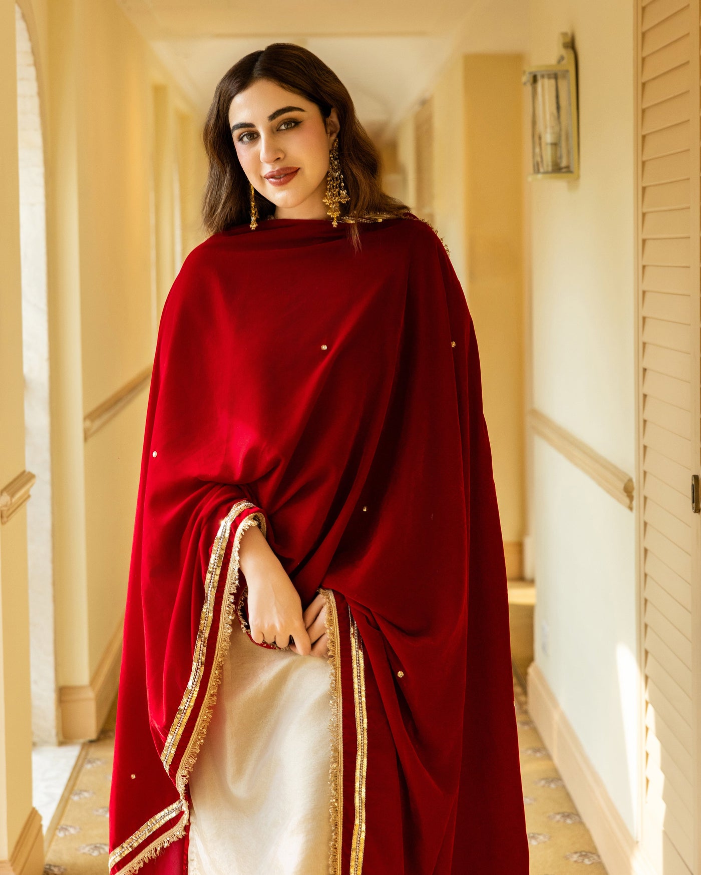 Dastar Red Solid Velvet Shawl